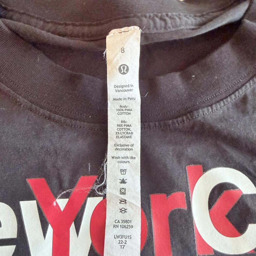 EUC Lululemon New York City All Yours Cotton Tee Shirt Women's Size 8 - Picture 3 of 4
